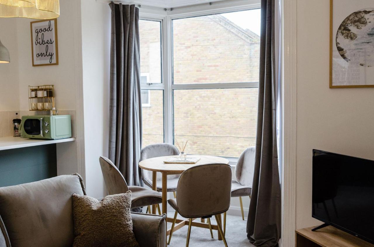 Central Chic Margate Apartment, Edge Of Old Town! 외부 사진